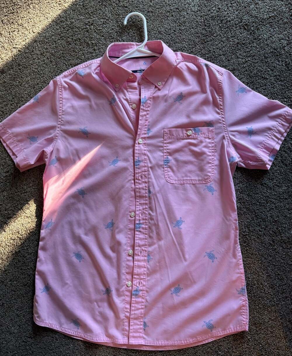 Croft & Barrow Button-Down Shirt Pink Turtle Print Short Sleeve Slim Fit